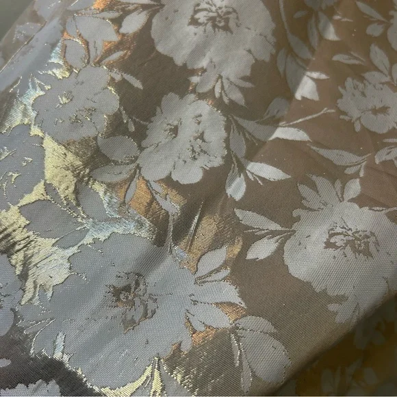 J. Crew beautiful floral metallic gold & cream skirt, women’s sz 12, GUC - Picture 2 of 11